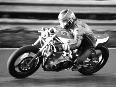 Bob Smith pre-season testing at Deers Leap, Oulton Park, Winter 1982 - © Peter Leslie